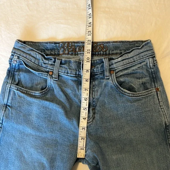 Mens 30x32 Wrangler Slim Bootcut Denim - Picture 3 of 10